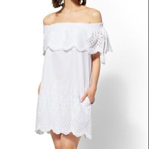 NYC OFF SHOULDER  CUTE WHITE DRESS SIZE: XL